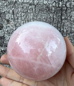 Beautiful pink rose quartz Sphere Crystal ball