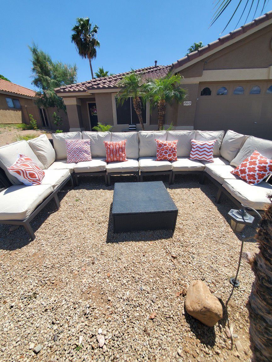 Awesome Outdoor Patio Sectional