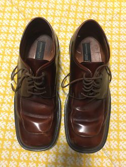 Kenneth Cole Leather Shoes 