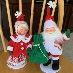 Adorable Annalee Dolls: