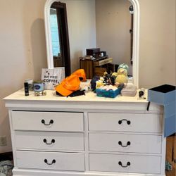 White Dresser With Mirror 