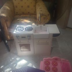 Toys And Small Kitchen 