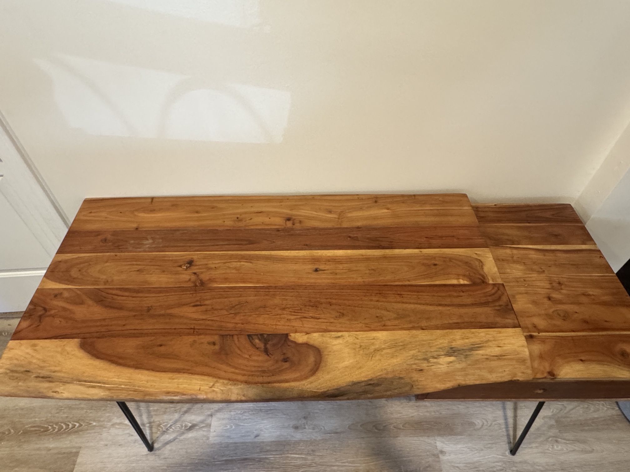 Gorgeous Natural Wooden Table With Drawer