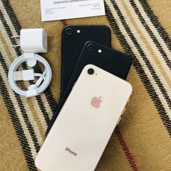 Factory unlocked iPhone 7 32gb, store warranty 