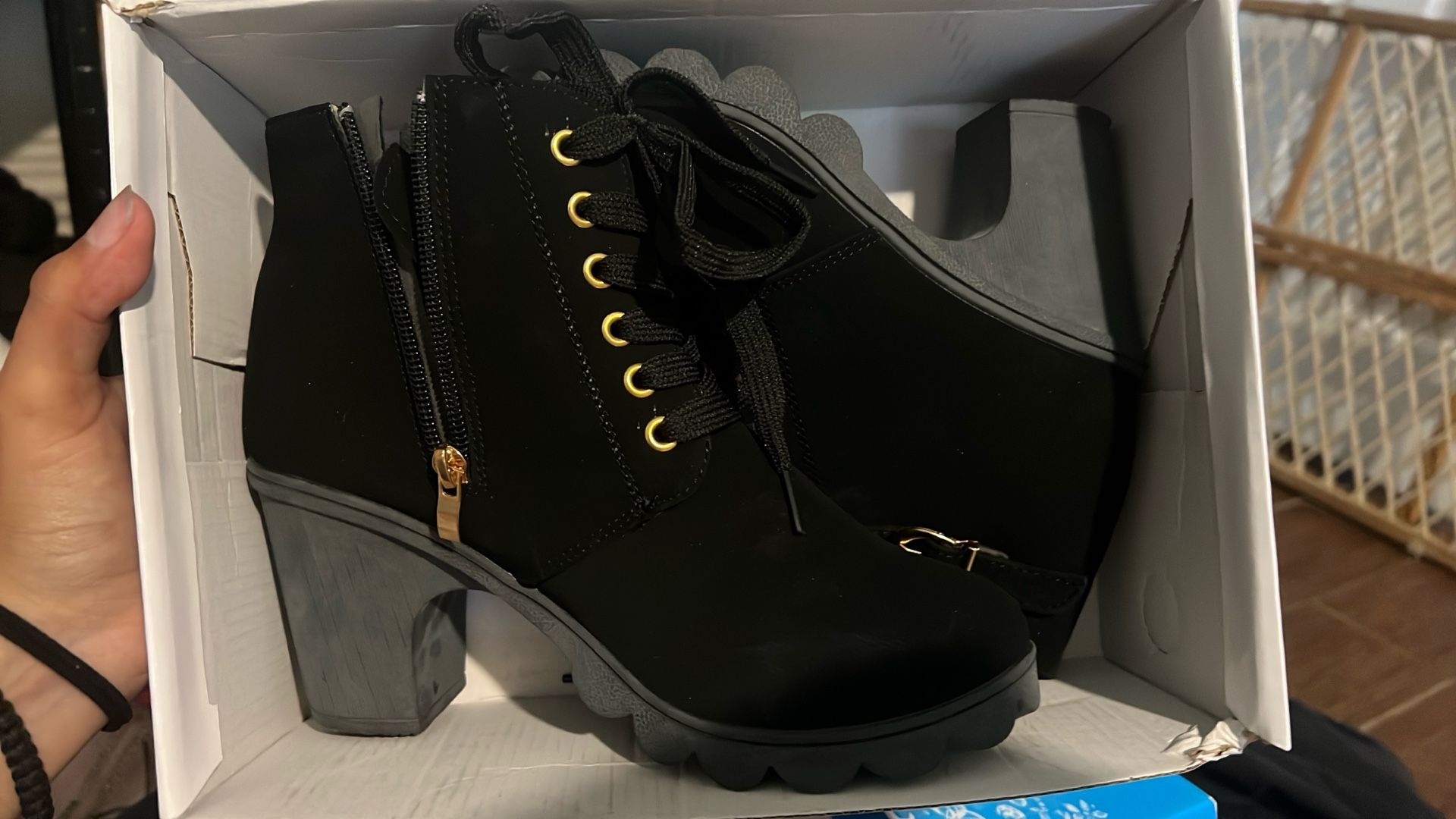 black heeled boots 