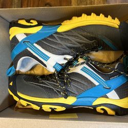 Keen Hiking Shoes Wm 7.5