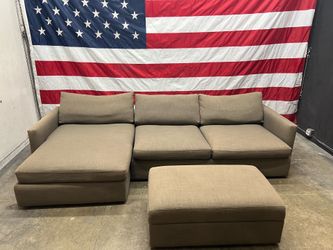 Crate & Barrel 2 piece Sectional & Storage Ottoman