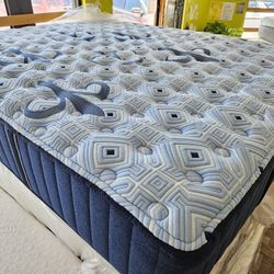 Mattress And Box Spring Size Cali King 