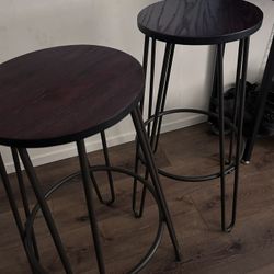 Set Of 2 Barstools 