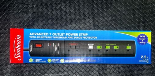 7 Outlet Power Strip