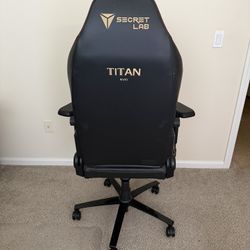 Secret Lab Evo Titan 2022