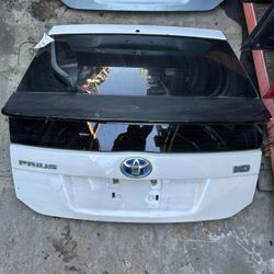 Toyota Prius Trunk Lid 2013, white, Rear view Camera, 2010 to 2015