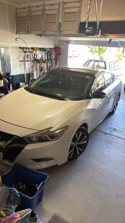 2016 Nissan Maxima Platinum