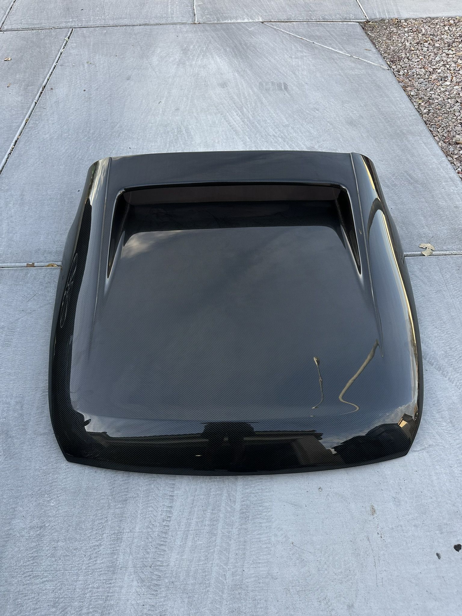 VIS racing 350z Carbon Tunnel Hatch