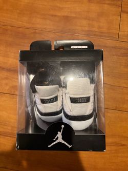 Air Jordan 11 Bootie