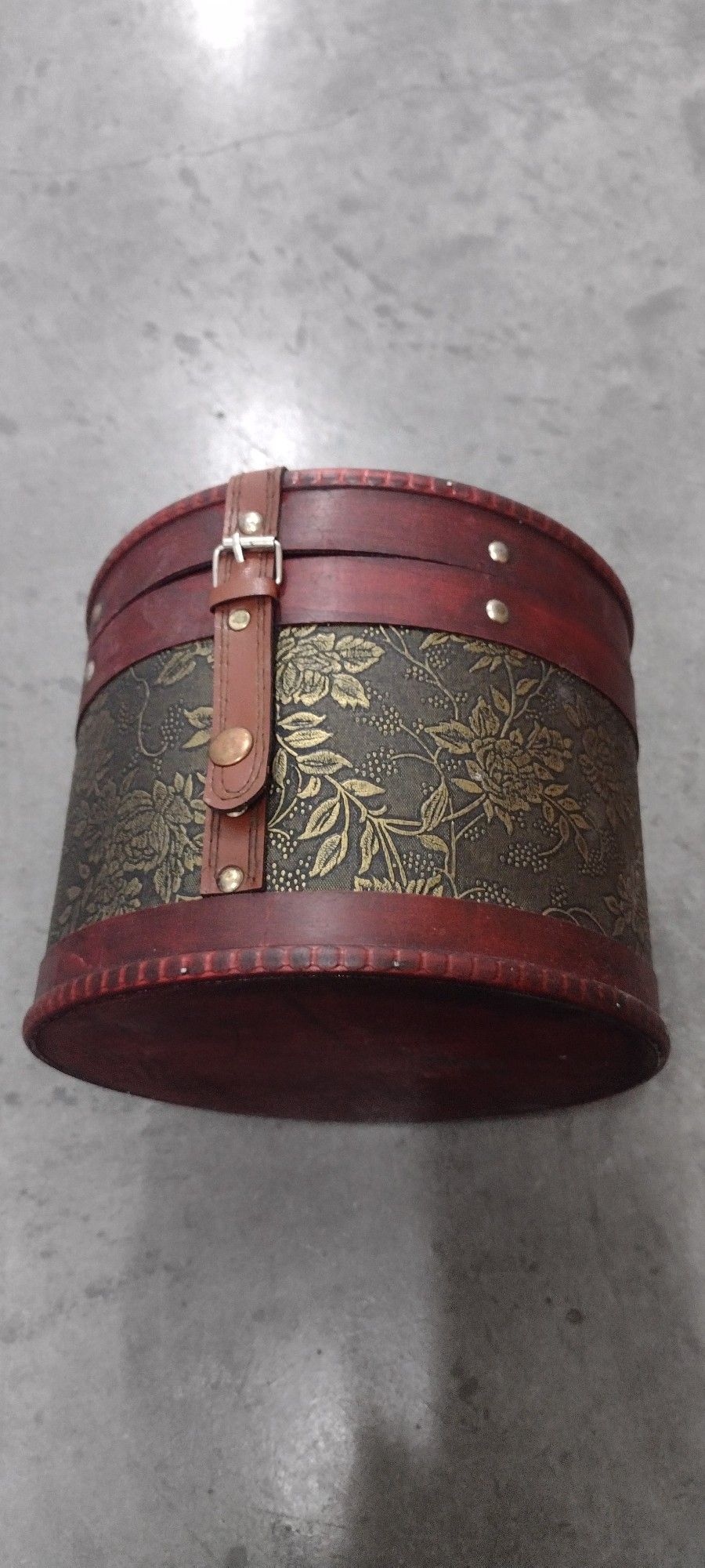 Round Antique Hat Box W/ Extra Wood Case