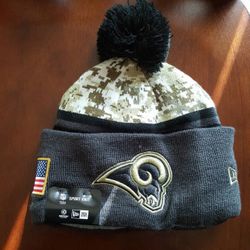 Rams Salute to Service Beanie - New Era