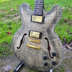 Gibson ES-335 Style Guitar TRADE
