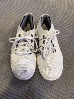 Women’s all birds knit Running Shoe size 11