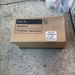 10 Gallon Aquarium 