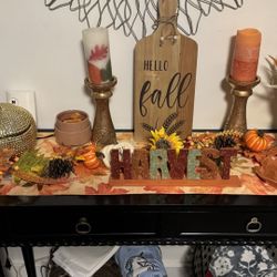 Black Couch Table Only. No Decorations