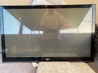 LG 42’ Flat Screen plasma TV