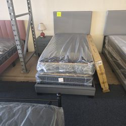 DISPLAY TWIN BED FRAME.  MATTRESS & BOX SPRING 