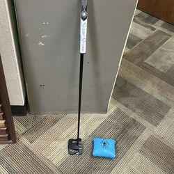 Taylor made spider 5K.ZT Center shifted Putter