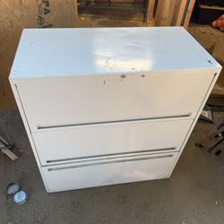 Filing Cabinet 