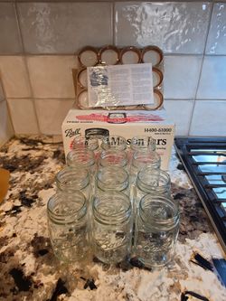 Ball Mason Pint Jars with Lids – 12 Pack
