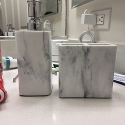 Soap dispenser + toothbrush holder