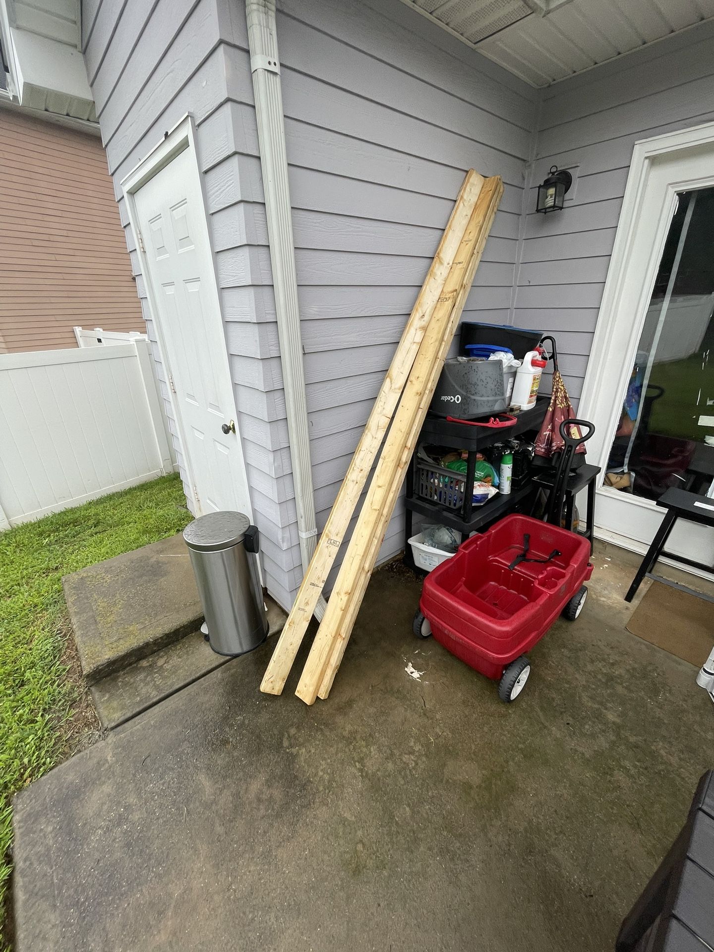 8ft 2x4 Lumber (5x)