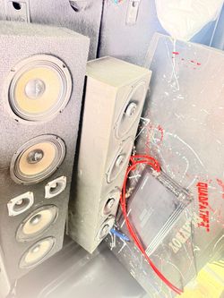 Car Audio Speaker Boxes and Amplifier Lot