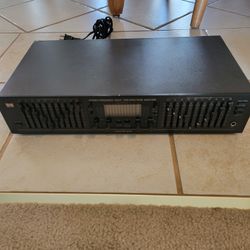 BSR Model EQ-3000 Stereo Frequency Graphic Equalizer Spectrum Analyzer. Powers