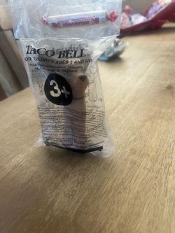 Vintage 1999 Taco Bell Chihuahua smarties dispenser toy