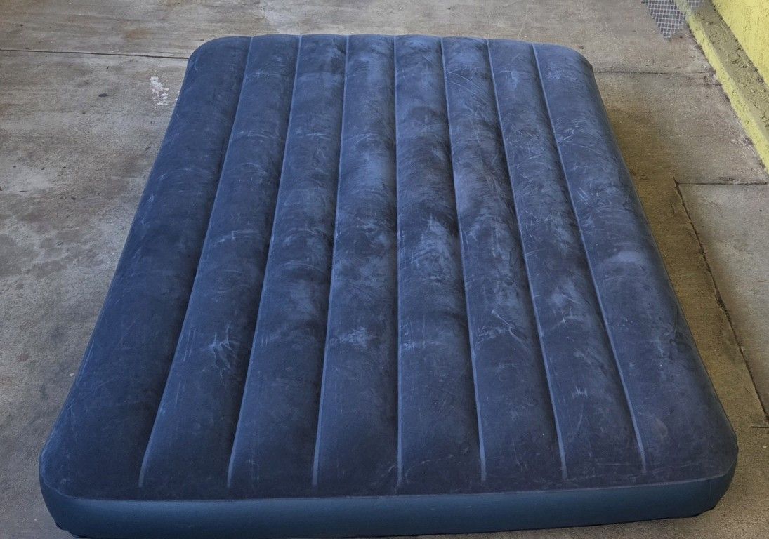 Intex Crestiran Air Mattress with USB Pump