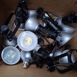 LED Track Light 11ea +18ea BULBS(NEW)