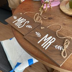 Wedding : Mr And Mrs Sign 
