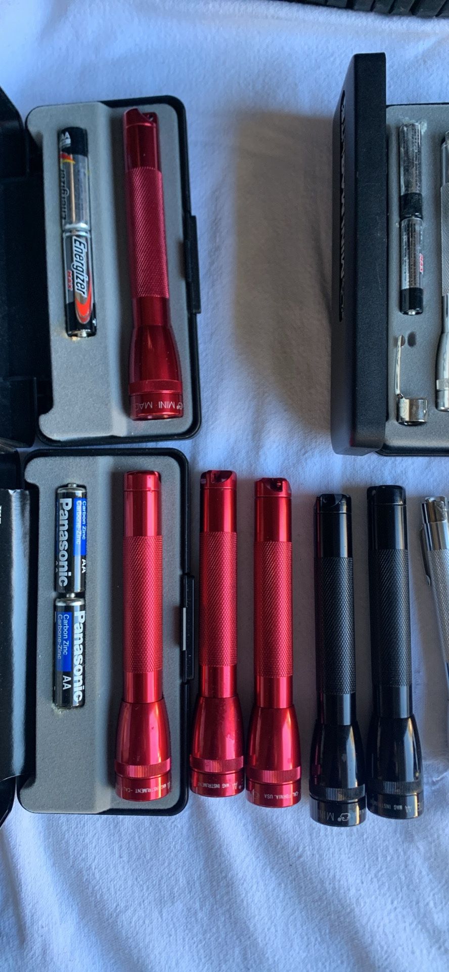 Assorted mini Maglite flashlights for sale plus stream light Batteries not included Get them all for $170.00 or your best offer Pick up in Powder S
