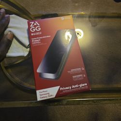 Zagg Privacy Screen Protector For Galaxy 24+