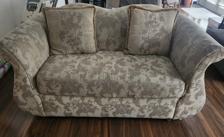 Loveseat!