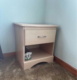 Light Wood Nightstand with Drawer and Shelf