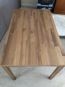 Dining Table & 4 Chairs