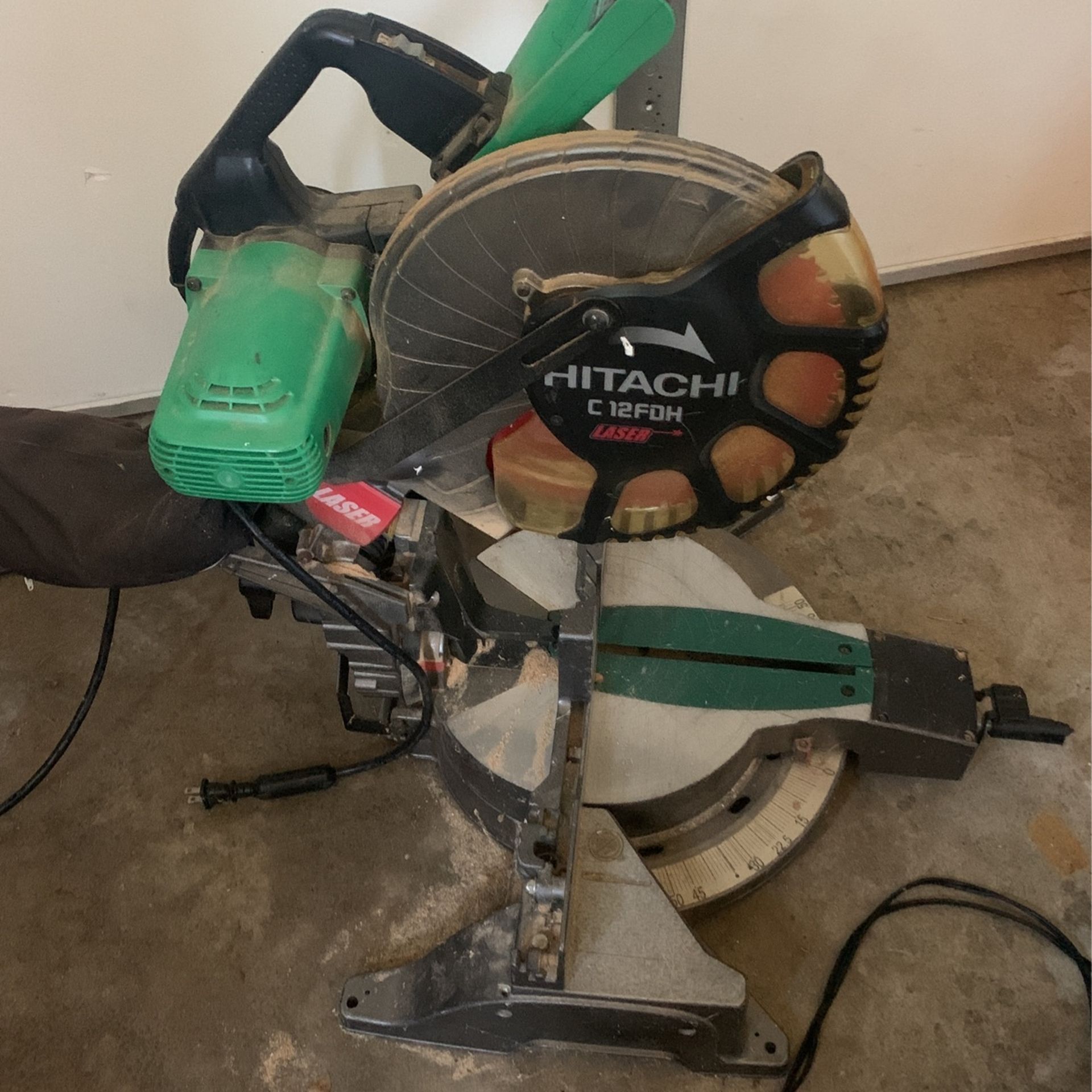 Miter Chop Saw “ Hitachi “ 