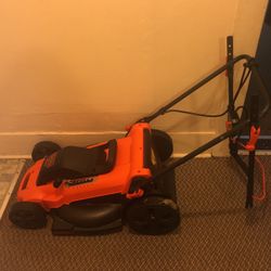 HOT BUY $ 100 Black And Decker 13 Amp Electric Lawn Mower