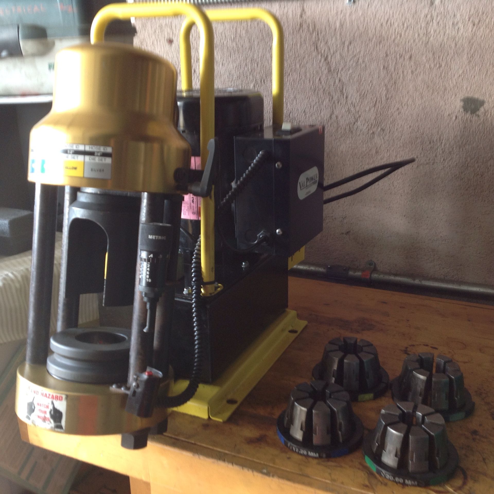 Goodyear PC125 Hydraulic Hose Crimper with 4 Dies for Sale in Fontana, CA OfferUp
