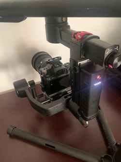 Blackmagic pocket 4k ronin m deals