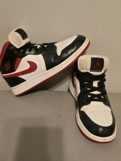 Jordan 6.5 youth or 8 womens