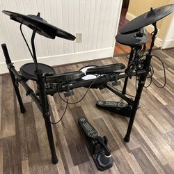 Simons SD200 Electronic Drum Kit – Good Condition – Great Starter / Kids Gift