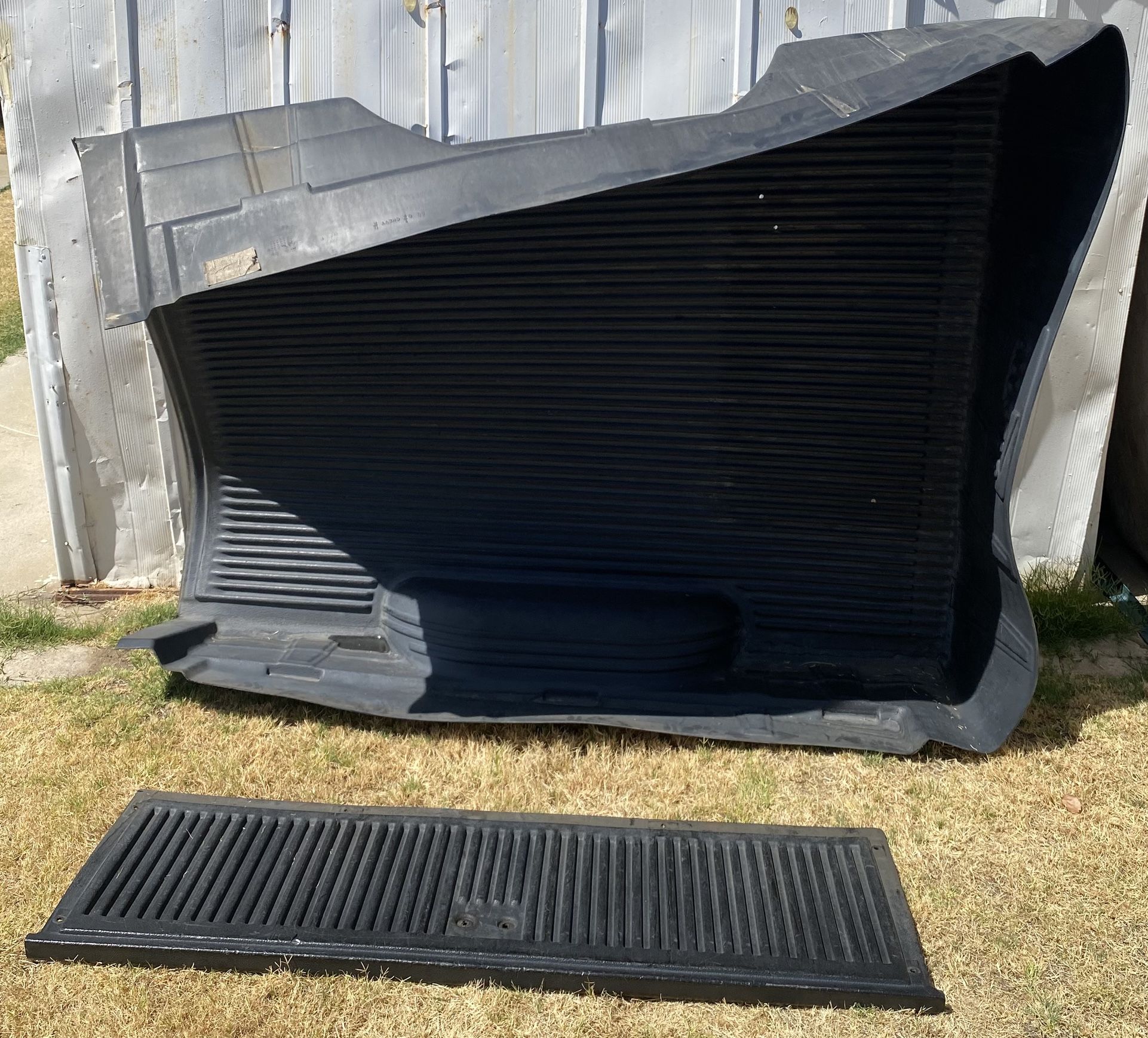 Plastic Bed Liner